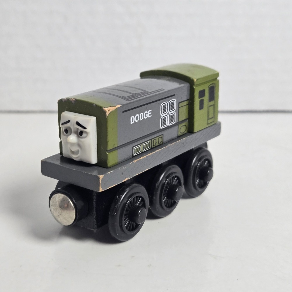 Vintage Thomas & Friends Wooden Railway 2001 Dodge Magnetic Wooden Train